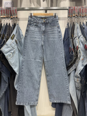 Artículo 922 || Wide Leg Bigotes Nevado